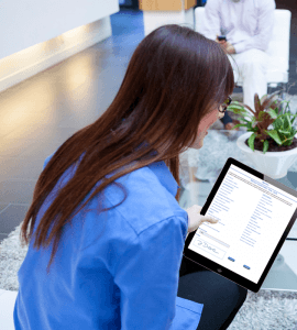 ADSTRA iForms - Une solution logicielle de documents numériques facile à utiliser